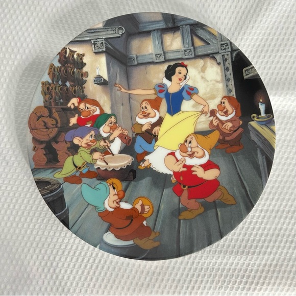 Walt Disney Collector’s plate series - Picture 8 of 10